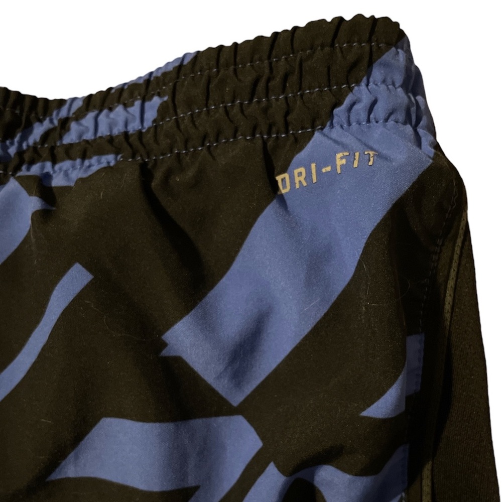 Nike Dri-Fit Women’s Running Shorts - Picture 4 of 10